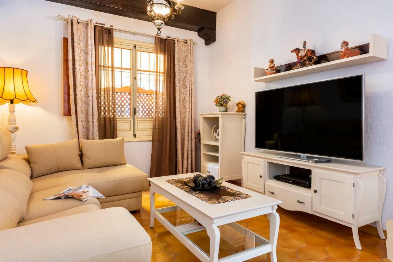 Hsh Suites Barrio Santa Cruz Sevilla Exteriér fotografie