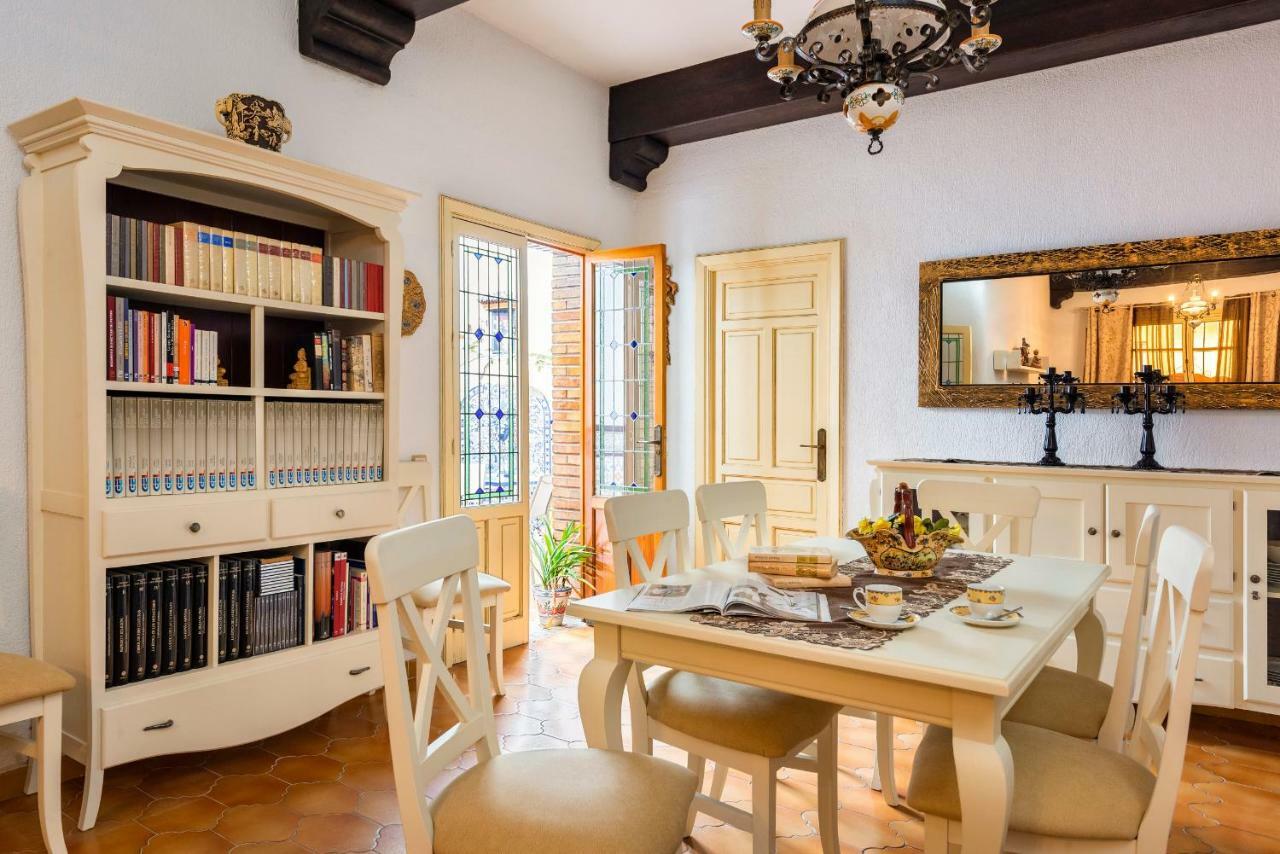 Hsh Suites Barrio Santa Cruz Sevilla Exteriér fotografie